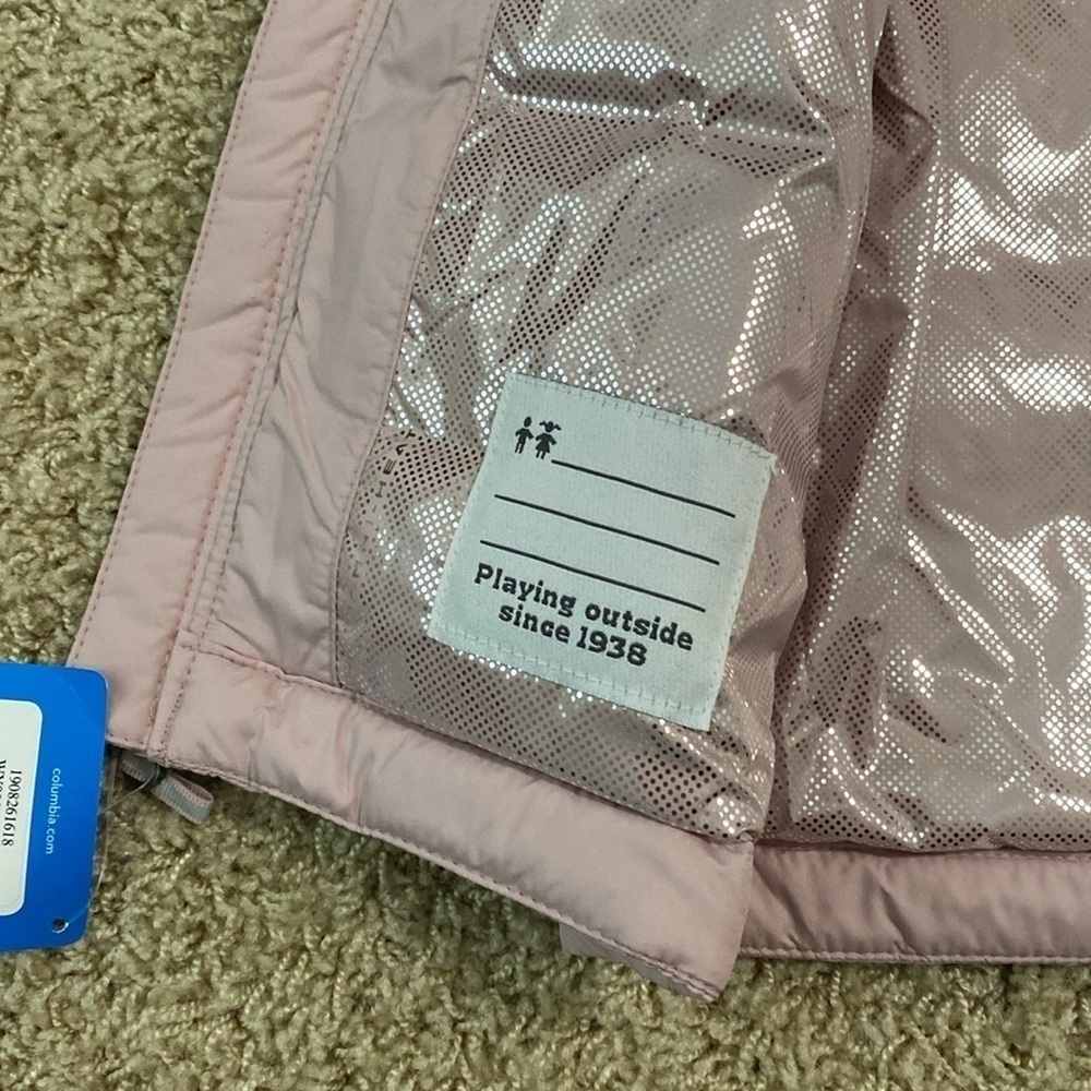 Columbia | Pike Lake Hooded Vest- NWT! - Picture 5 of 13